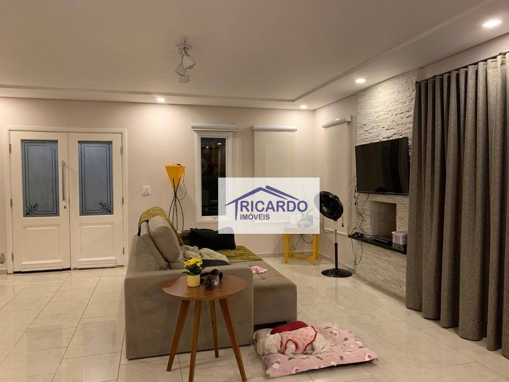 Sobrado à venda com 4 quartos, 380m² - Foto 22