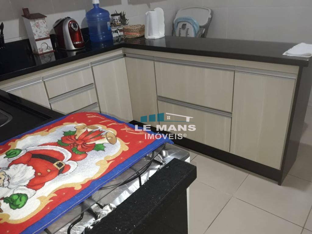 Apartamento à venda com 2 quartos, 83m² - Foto 7