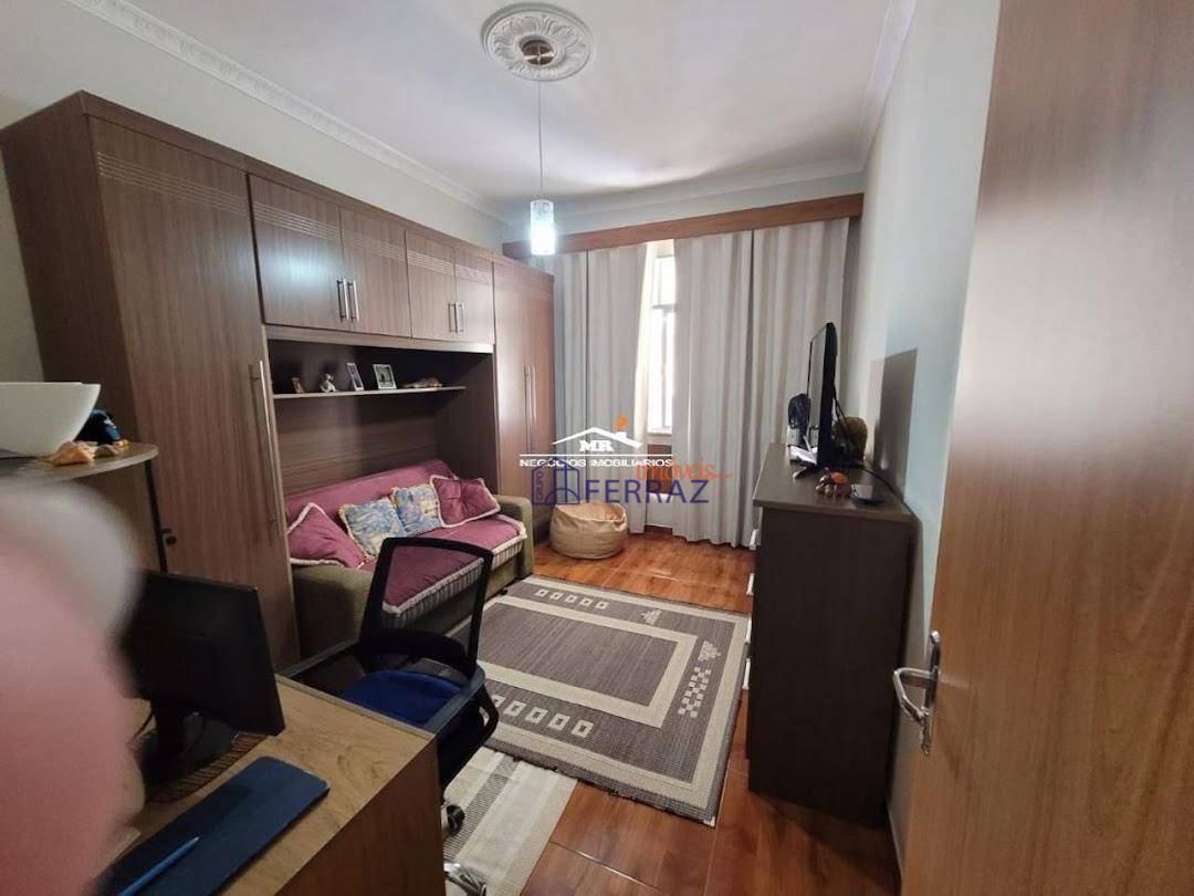 Apartamento à venda com 3 quartos, 120m² - Foto 16