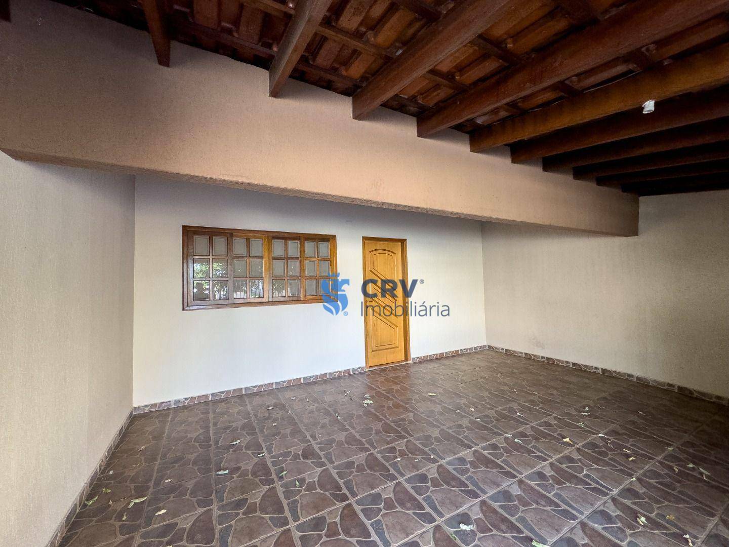 Casa para alugar com 3 quartos, 70m² - Foto 1