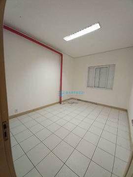 Prédio Inteiro para alugar, 850m² - Foto 20