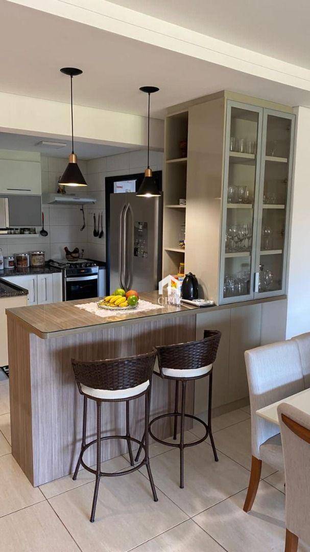 Apartamento, 3 quartos, 100 m² - Foto 2