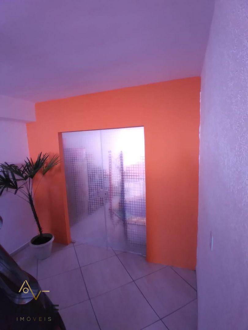 Sobrado à venda com 3 quartos, 150m² - Foto 5