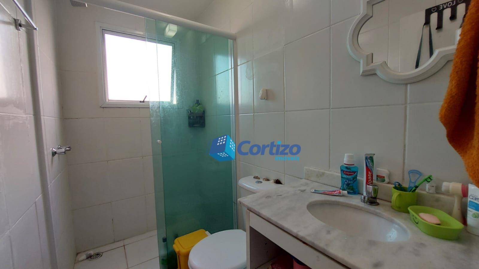 Apartamento à venda com 2 quartos, 69m² - Foto 30