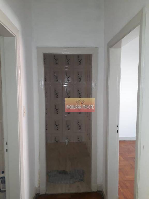 Apartamento à venda com 2 quartos, 80m² - Foto 13