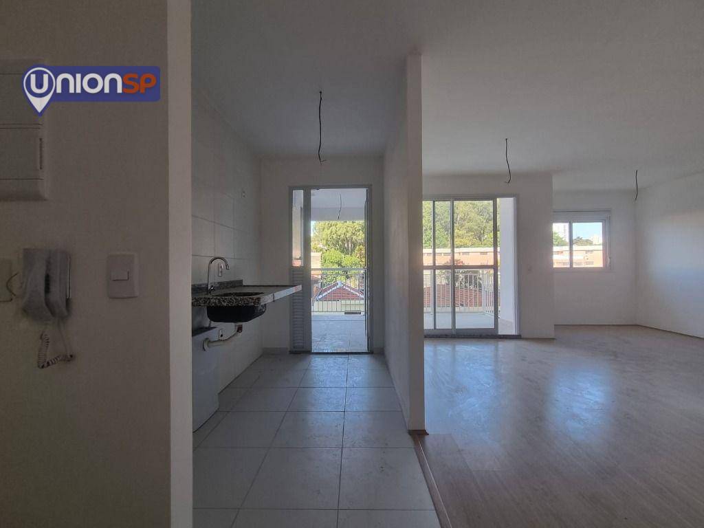 Apartamento à venda com 2 quartos, 66m² - Foto 25