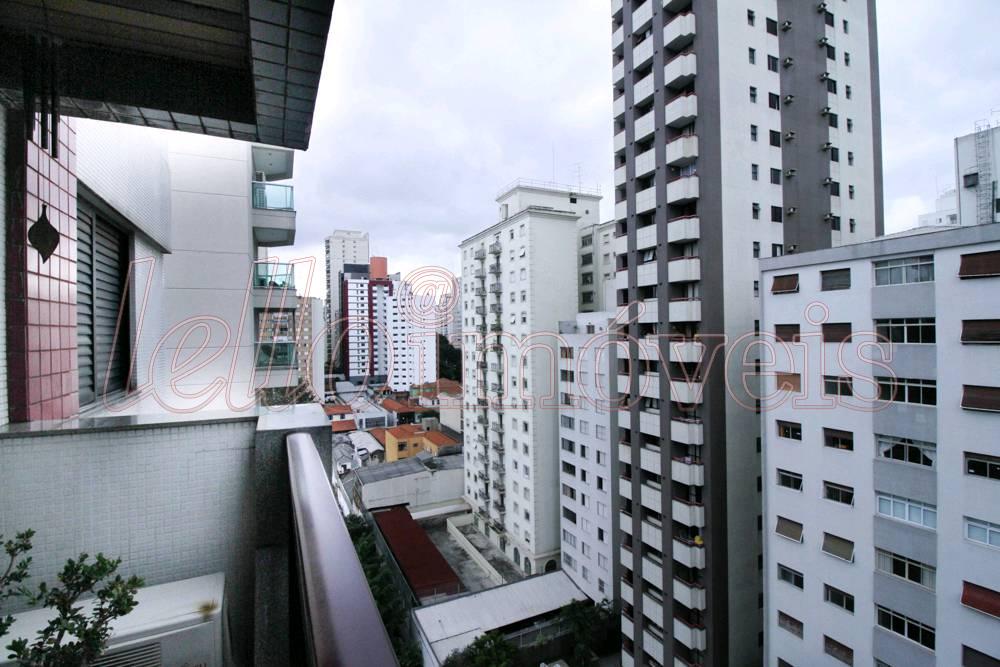 Apartamento para alugar com 3 quartos, 190m² - Foto 12