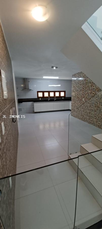 Casa à venda com 3 quartos, 340m² - Foto 18