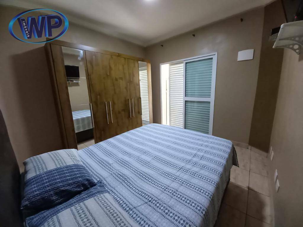 Sobrado à venda com 2 quartos, 240m² - Foto 42