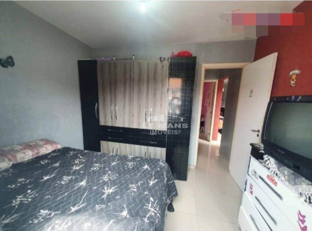 Casa à venda com 2 quartos, 50m² - Foto 7