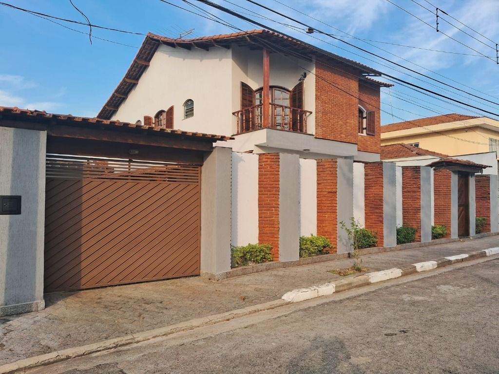 Sobrado à venda com 5 quartos, 290m² - Foto 2