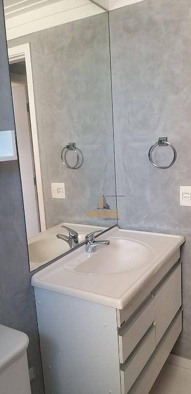 Apartamento à venda com 3 quartos, 95m² - Foto 17