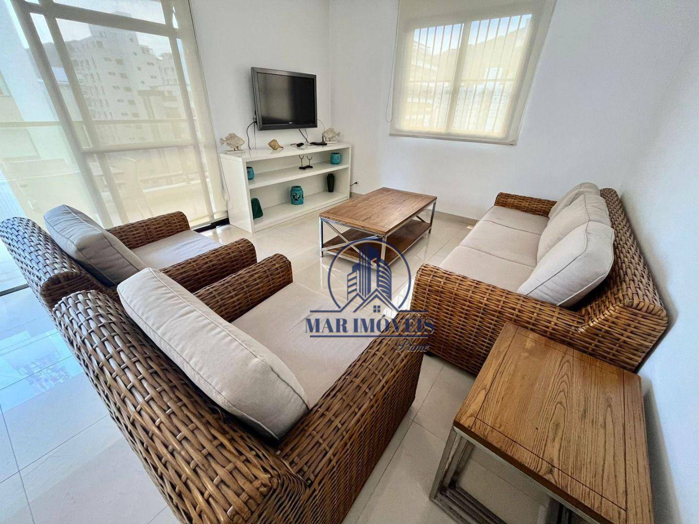 Apartamento à venda com 3 quartos, 150m² - Foto 4