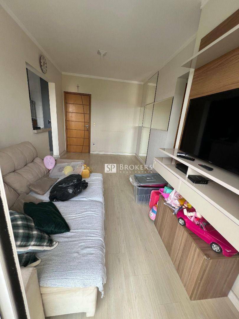 Apartamento à venda com 3 quartos, 63m² - Foto 3