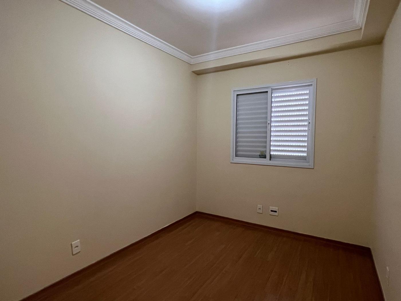 Apartamento para alugar com 2 quartos, 57m² - Foto 3