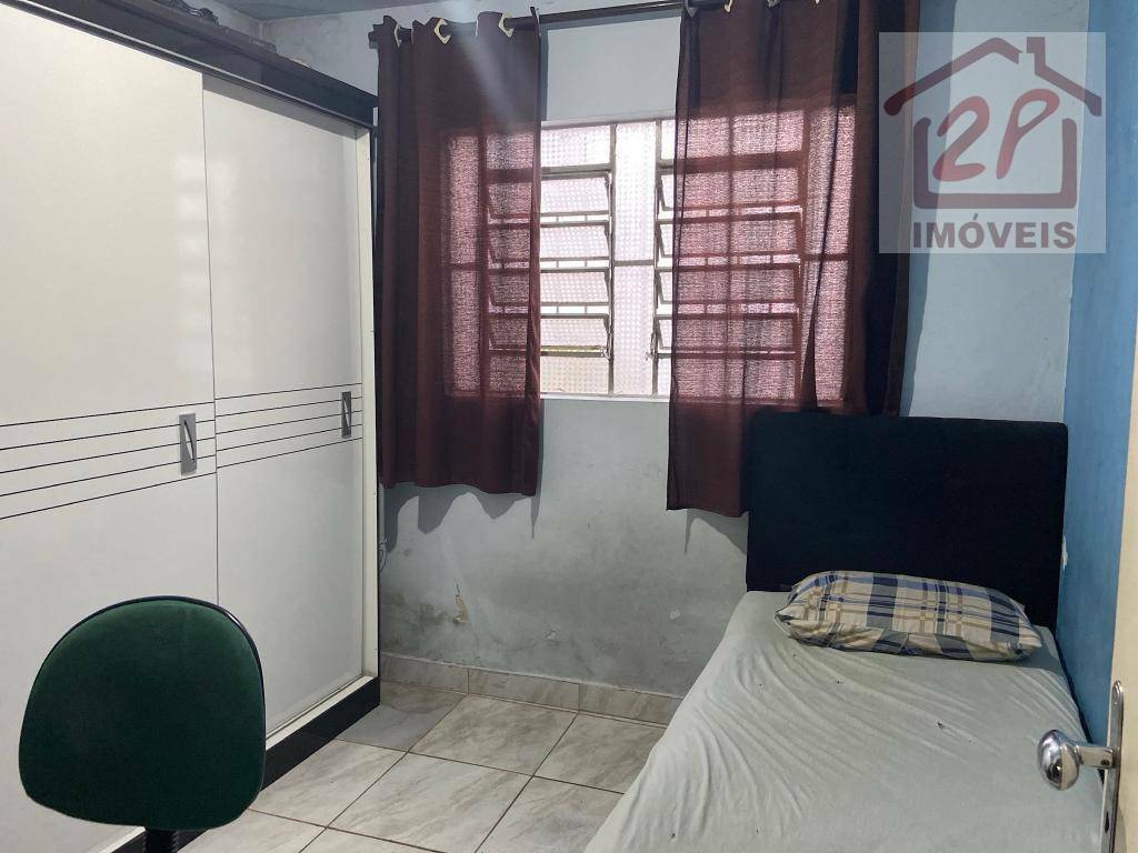 Casa à venda com 3 quartos, 200m² - Foto 13