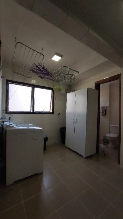 Apartamento à venda com 3 quartos, 172m² - Foto 15