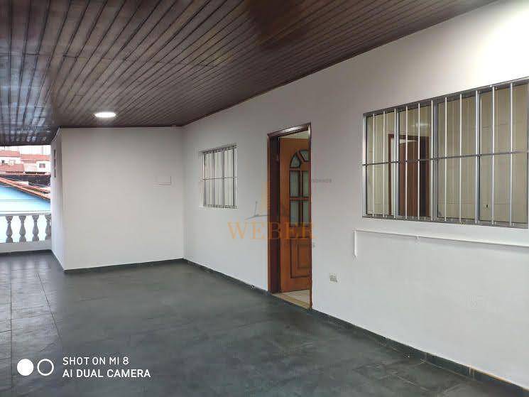 Casa à venda com 4 quartos, 120m² - Foto 3