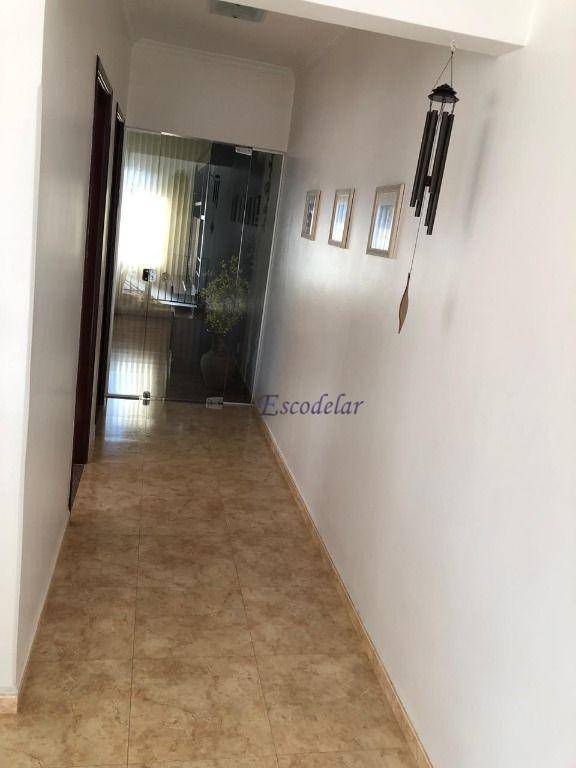 Sobrado à venda com 3 quartos, 390m² - Foto 6