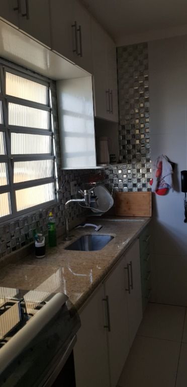 Apartamento à venda com 2 quartos, 65m² - Foto 21