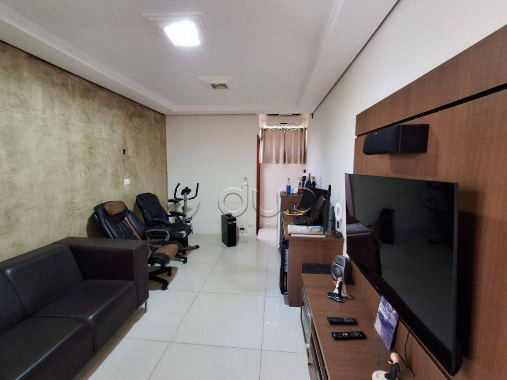 Casa, 3 quartos, 230 m² - Foto 1