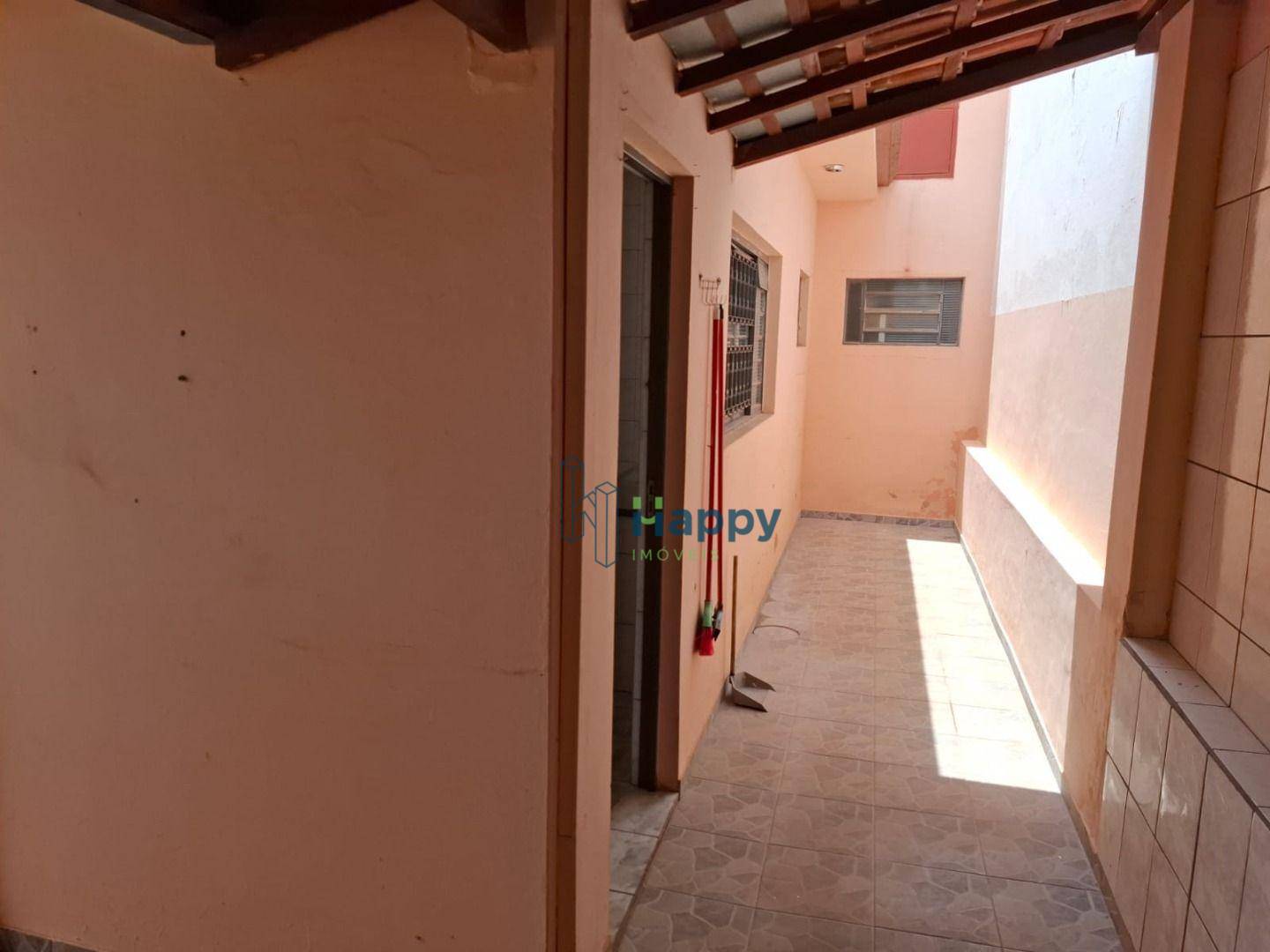 Casa à venda e aluguel com 3 quartos, 120m² - Foto 5