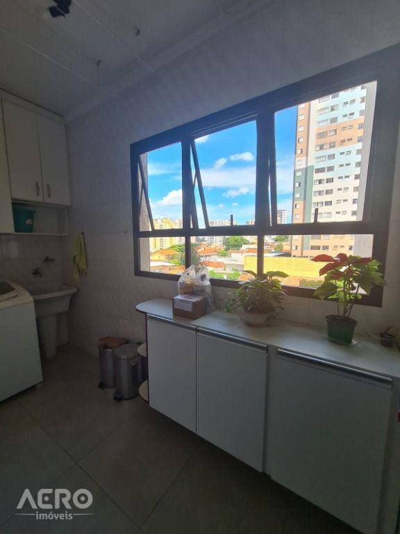 Apartamento à venda com 3 quartos, 99m² - Foto 29