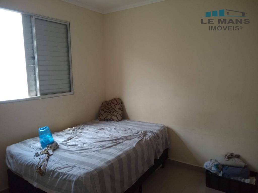 Apartamento à venda com 2 quartos, 46m² - Foto 10