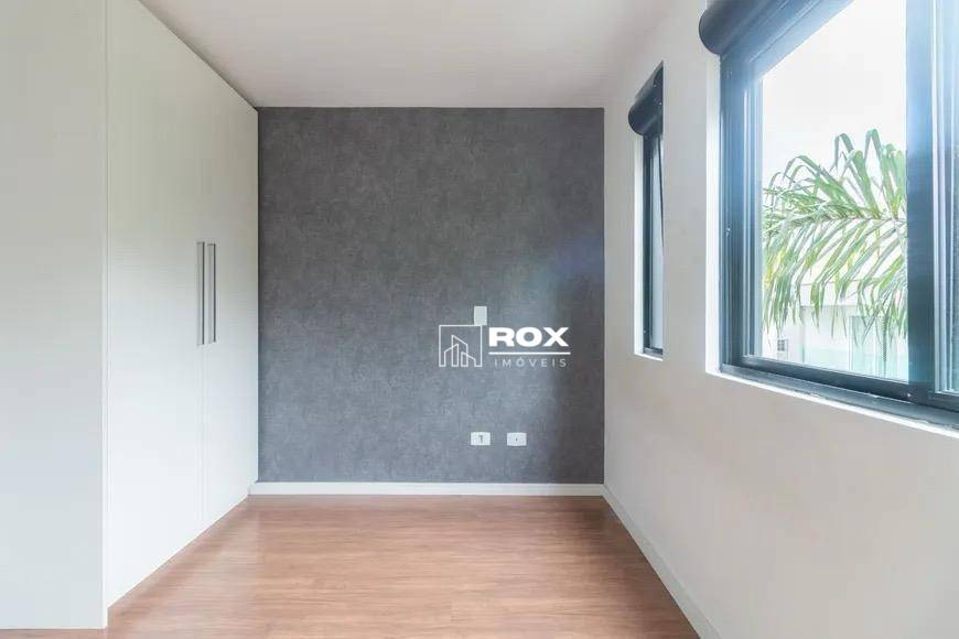 Casa de Condomínio para alugar com 4 quartos, 314m² - Foto 8