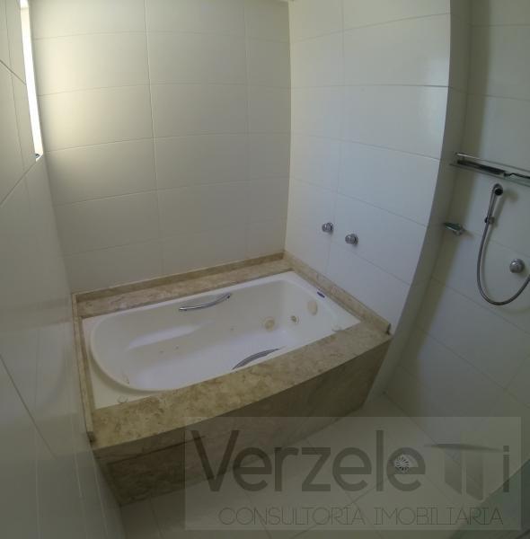 Apartamento à venda com 3 quartos, 140m² - Foto 18