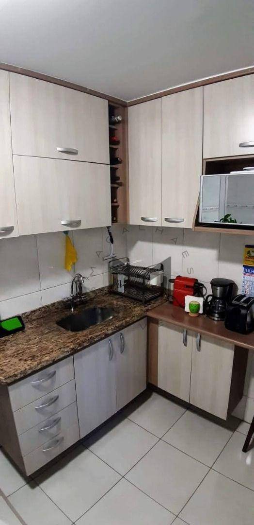 Apartamento à venda com 2 quartos, 71m² - Foto 12