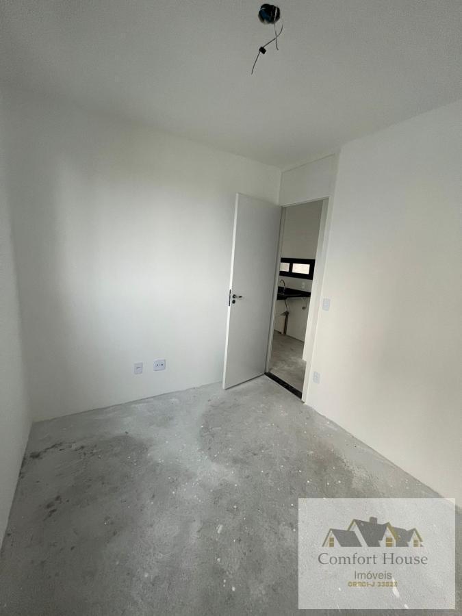 Apartamento à venda com 2 quartos, 40m² - Foto 17