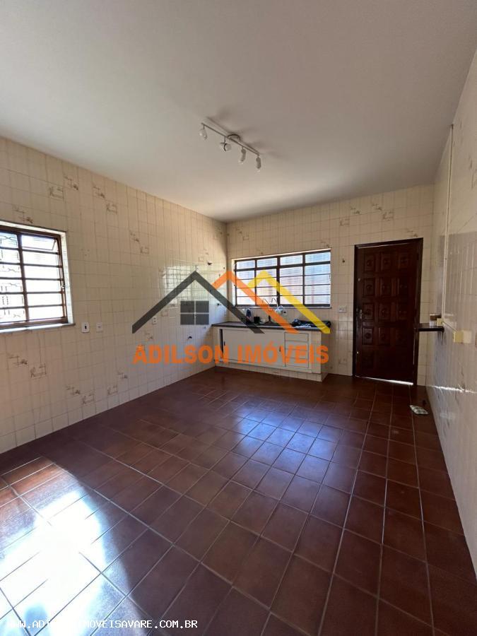 Casa à venda com 4 quartos - Foto 3