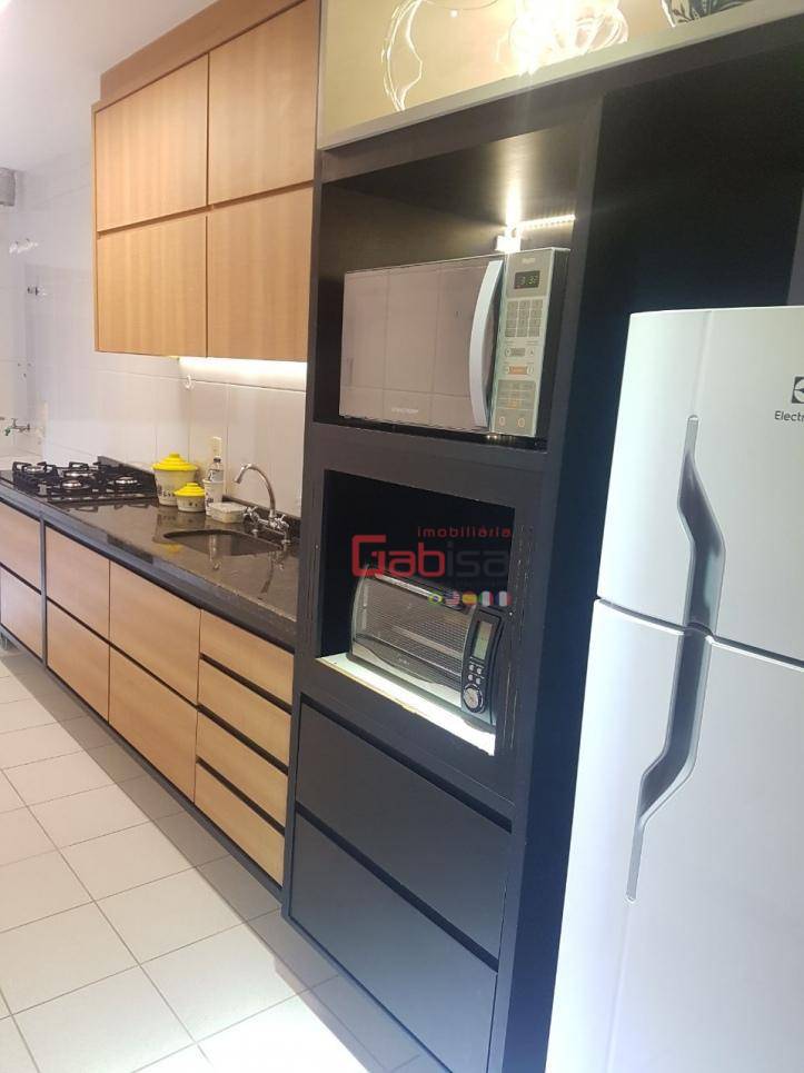 Apartamento à venda com 3 quartos, 98m² - Foto 5