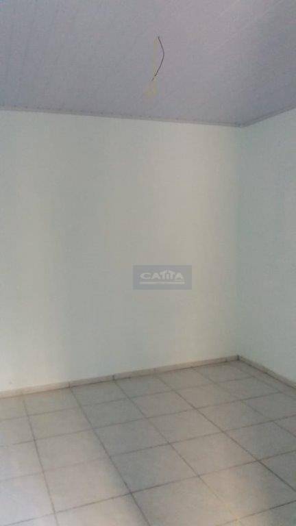 Casa para alugar com 2 quartos, 40m² - Foto 5