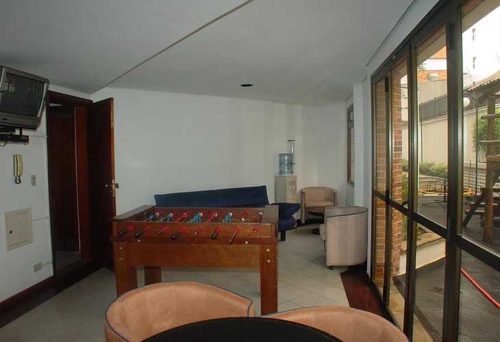 Apartamento à venda com 4 quartos, 217m² - Foto 9