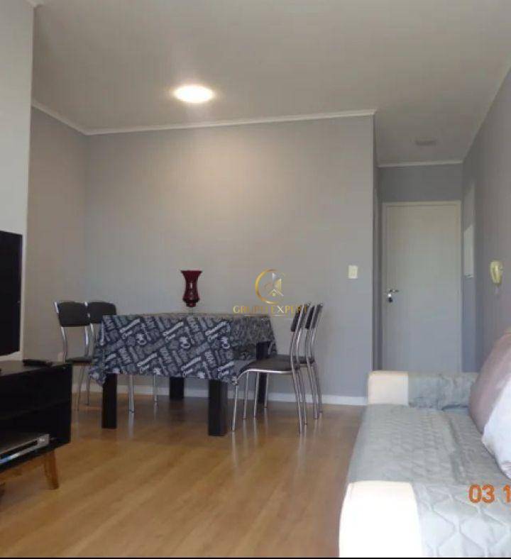 Apartamento para alugar com 2 quartos, 68m² - Foto 9