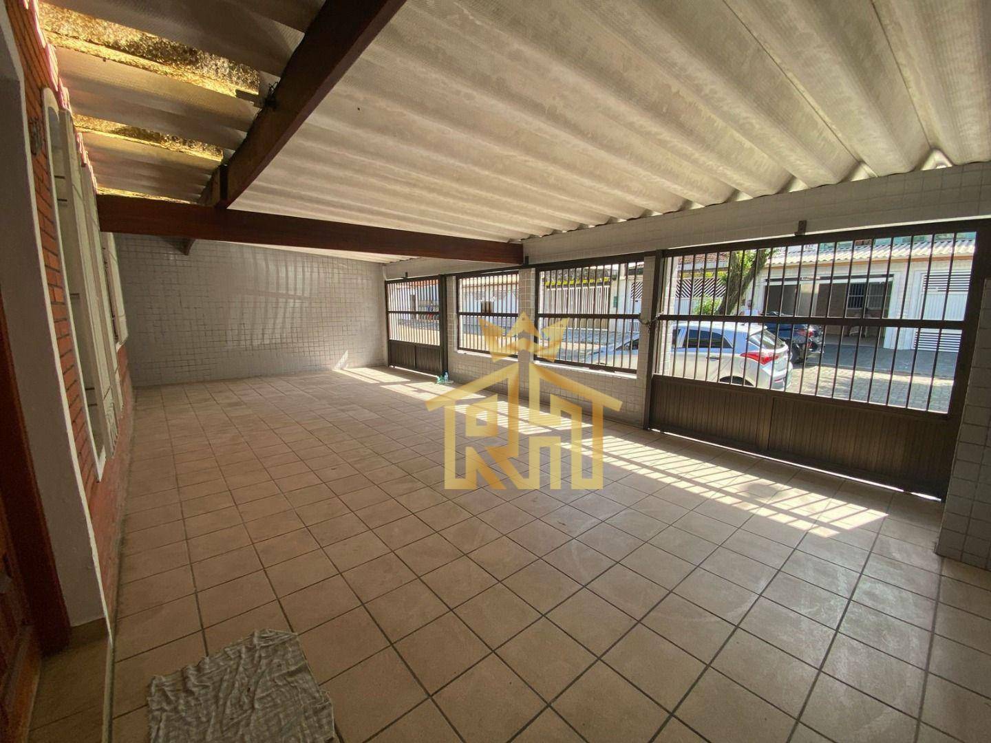 Casa à venda com 2 quartos, 200M2 - Foto 2