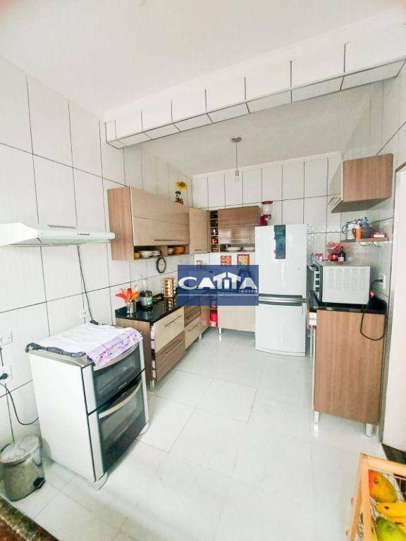 Casa à venda com 4 quartos, 200m² - Foto 20