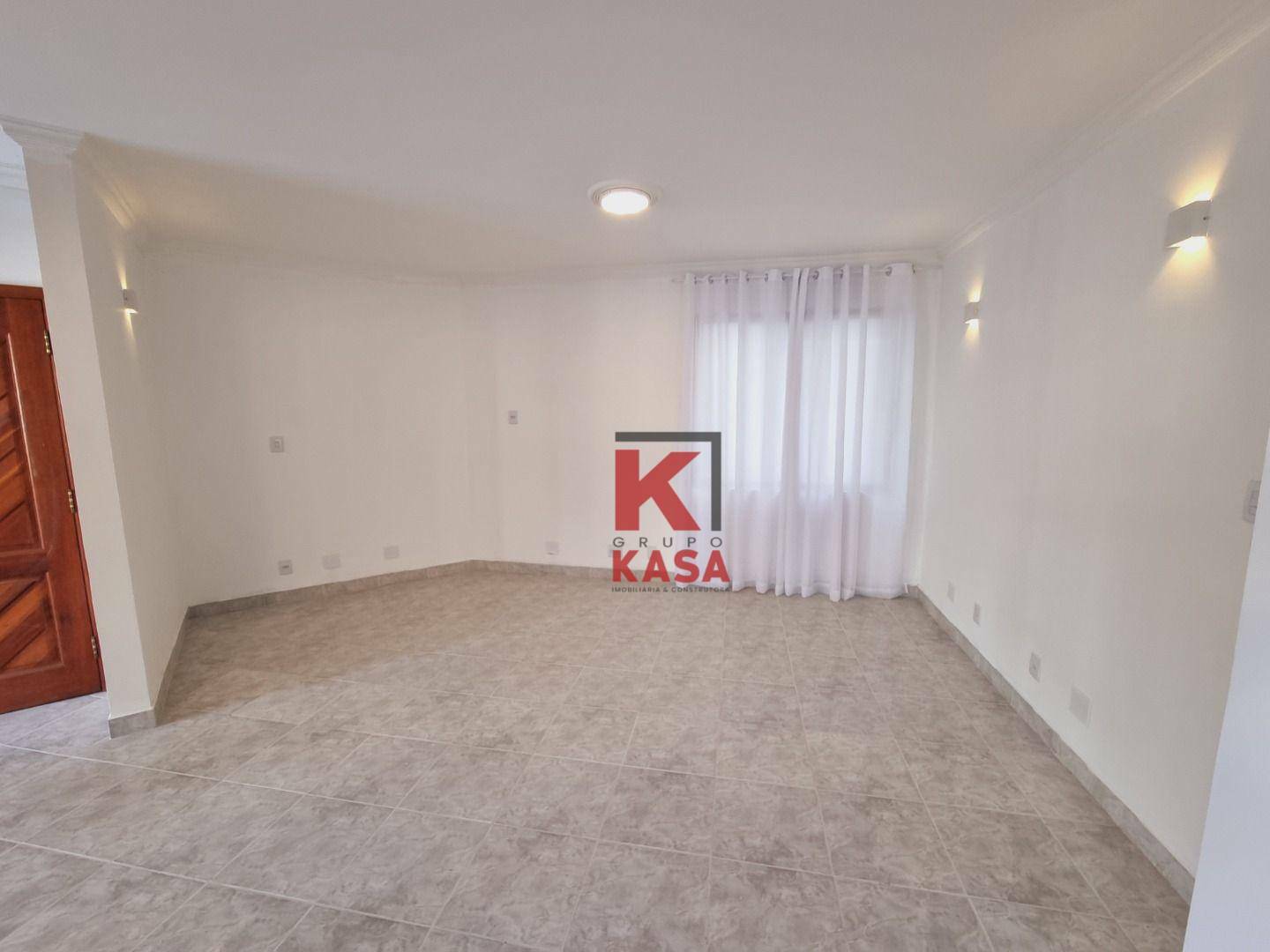 Casa à venda e aluguel com 3 quartos, 339m² - Foto 30