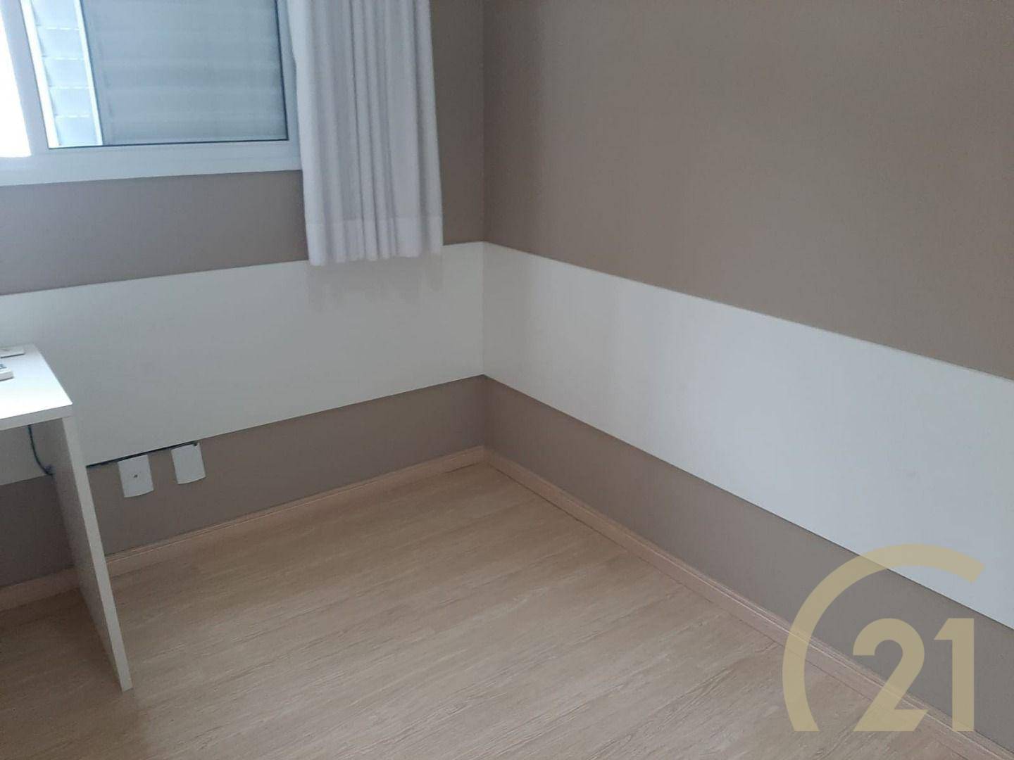 Apartamento para alugar com 3 quartos, 85m² - Foto 2