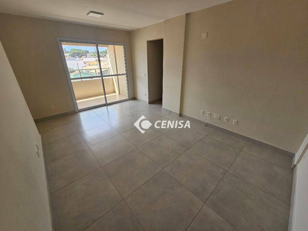 Apartamento para alugar com 3 quartos, 82m² - Foto 1