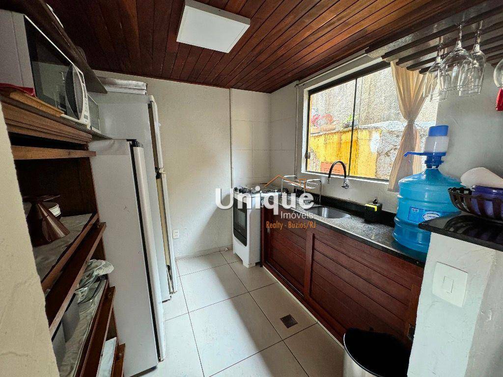 Casa à venda com 6 quartos, 300m² - Foto 7