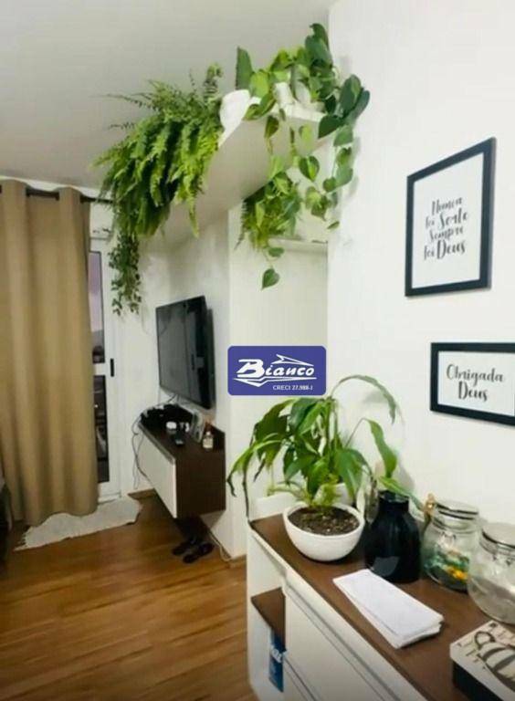 Apartamento à venda com 3 quartos, 59m² - Foto 3