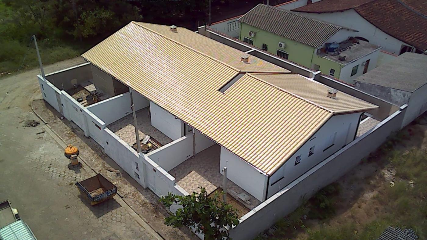 Casa à venda com 3 quartos, 166m² - Foto 2