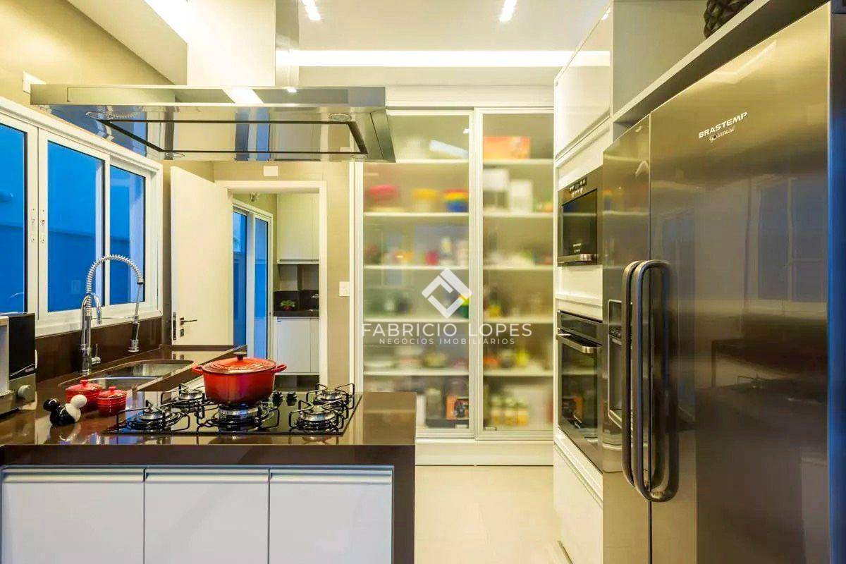 Casa, 3 quartos, 243 m² - Foto 5