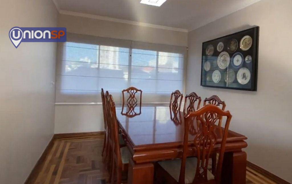 Apartamento à venda com 3 quartos, 124m² - Foto 8