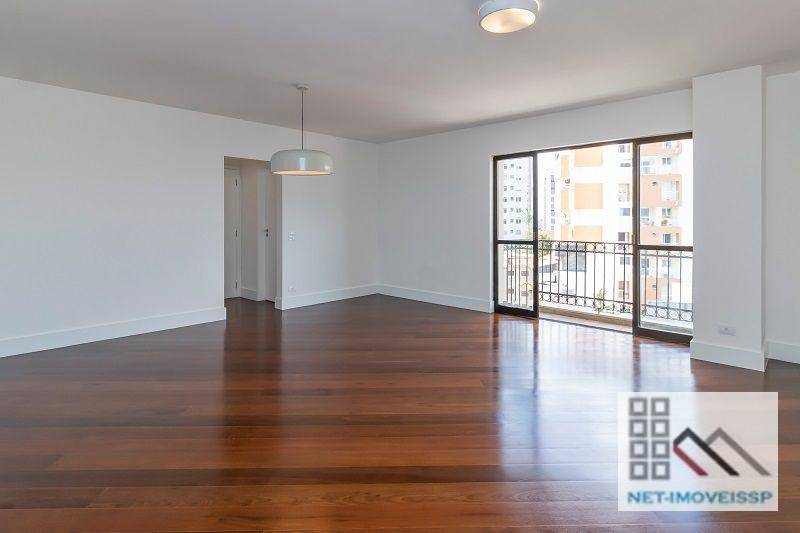 Apartamento à venda com 2 quartos, 126m² - Foto 1