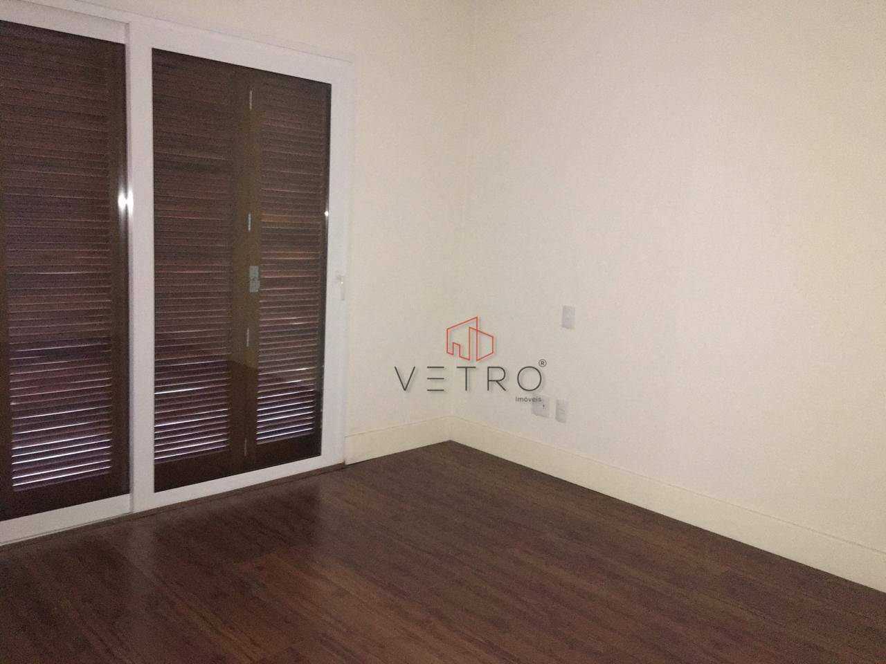 Apartamento à venda com 3 quartos, 220m² - Foto 12