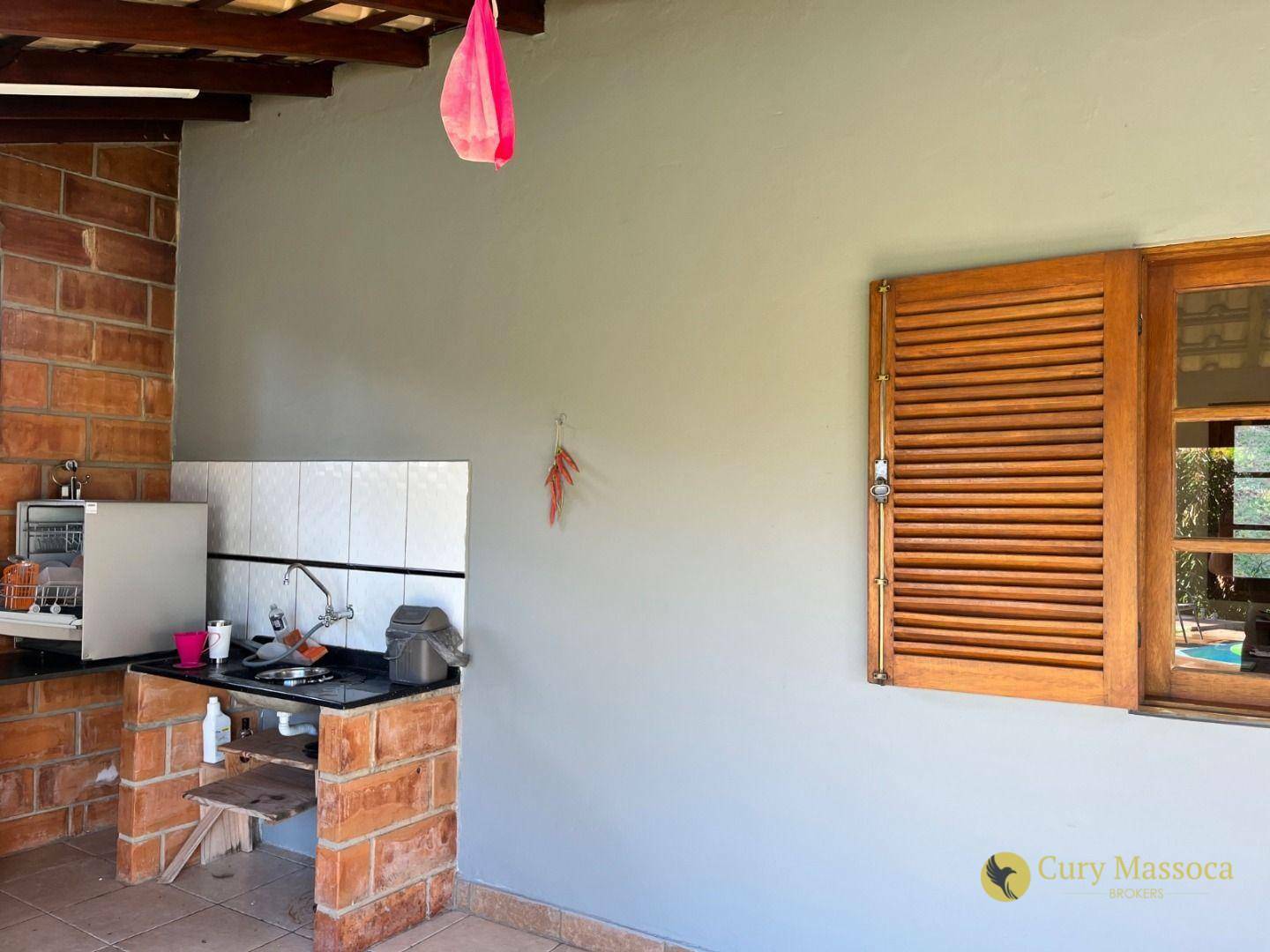 Chácara à venda e aluguel com 4 quartos, 250m² - Foto 13